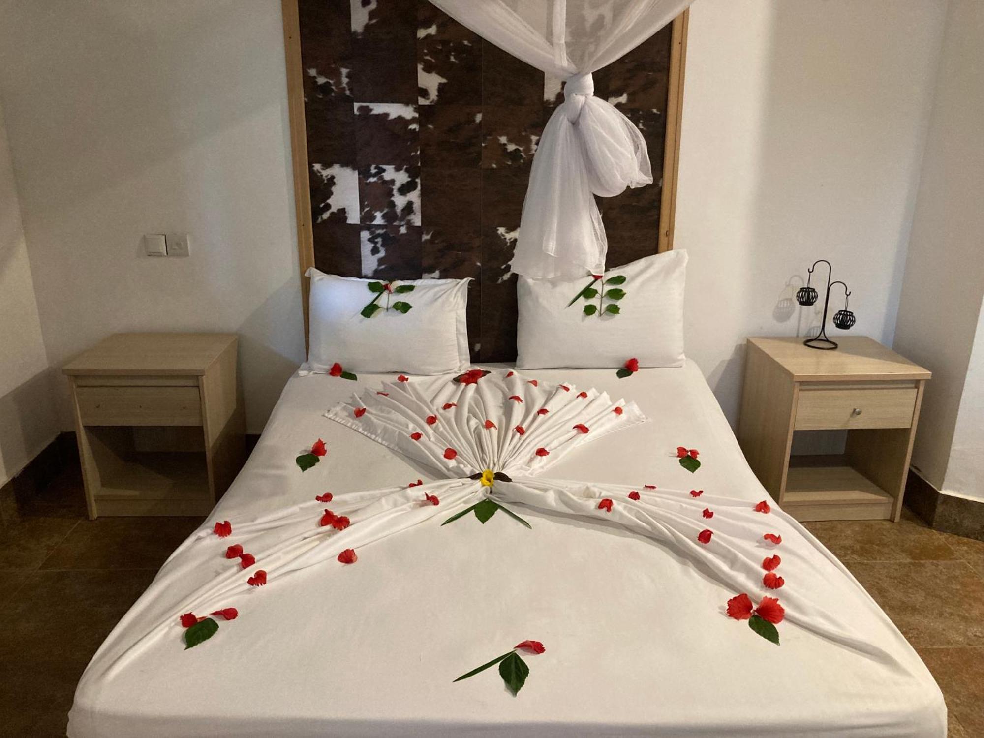 Pasa Lodge Zanzibar Nungwi Buitenkant foto