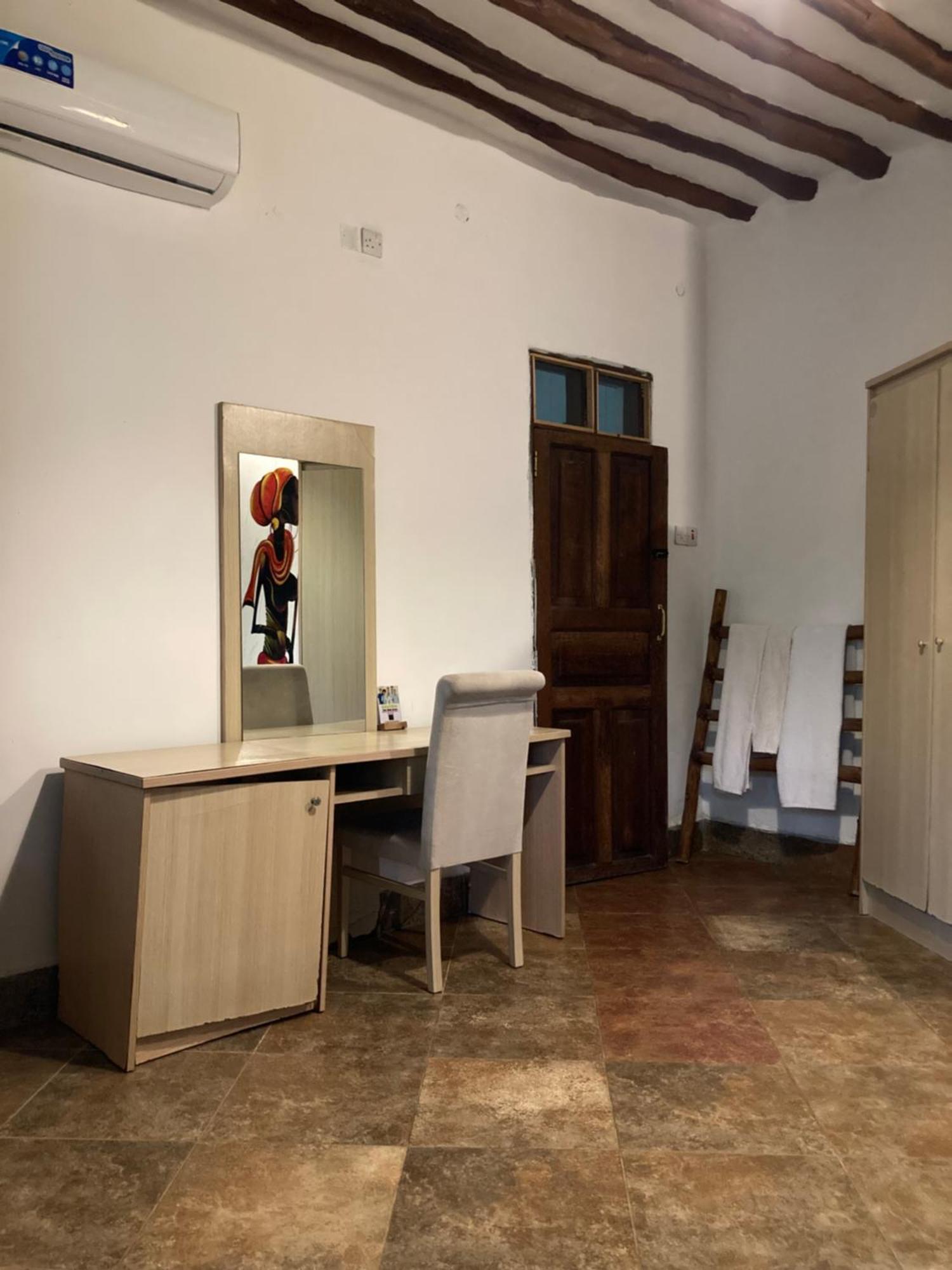 Pasa Lodge Zanzibar Nungwi Buitenkant foto